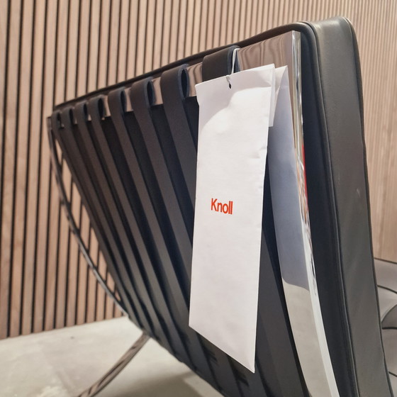Image 1 of Sedia Knoll Barcelona - Volo in pelle nera