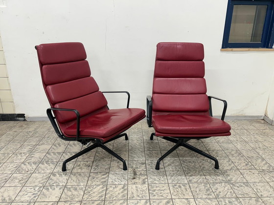 Image 1 of Vitra | Eames | Ea222 | Rood