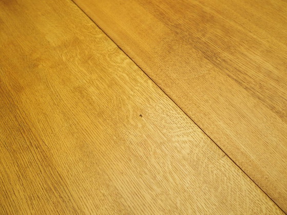 Image 1 of Round oak table, Danish design, 1960s, designer: Henning Kjærnulf
