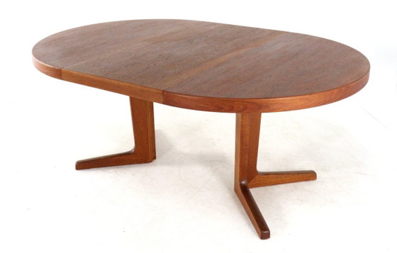 Image 1 of Danish design vintage round dining table extendable dining table