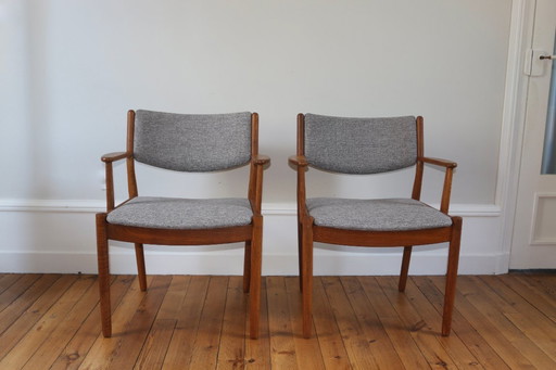 Pair of vintage Scandinavian Poul Volther J72 oak armchairs, 1960