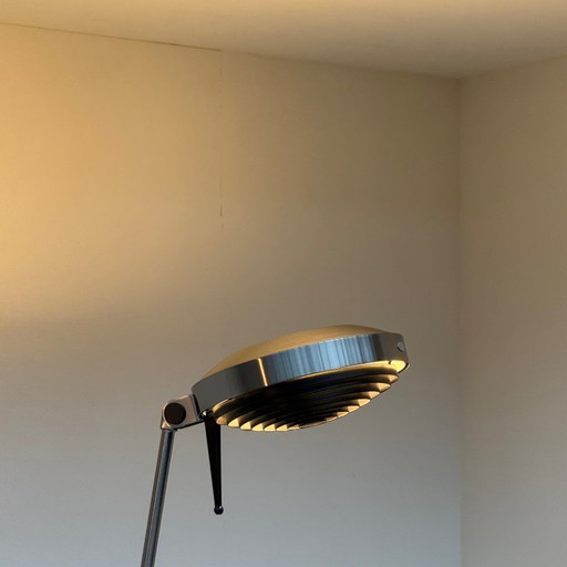 Elle LED floor lamp by Lumina