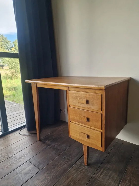 Vintage oak Desk - Eeka Meubelen - 50s/60s – Mid-Century Modern – Wood, Mid Century Modern (photo 5 of 23)