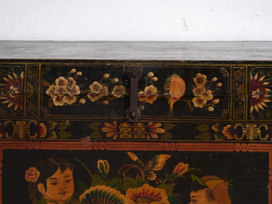 Antike bemalte Truhe aus Kiefernholz – China, circa 1900 – Aufbewahrungsschrank, Iron (photo 13 of 40)