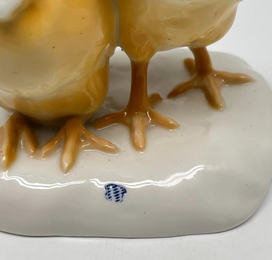 Image 1 of Nymphenburg Porzellan Figurengruppe „Zwei Küken“ Modell 294 – Anna Soennecken-Beckmann