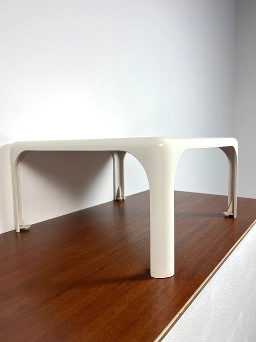 Demetrio 45 table, designed by Vico Magistretti for Artemide, 1966.