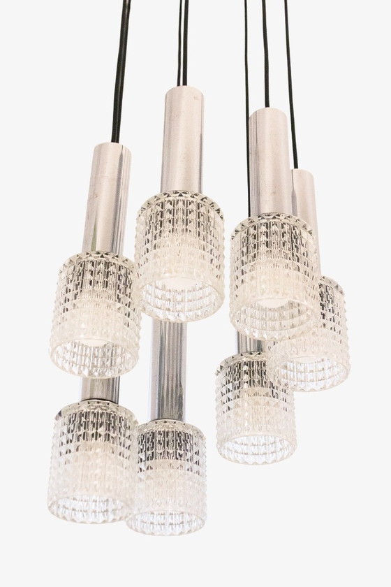 1960s cascade pendant lamp with 7 glass shades – Iron (photo 4 of 5)