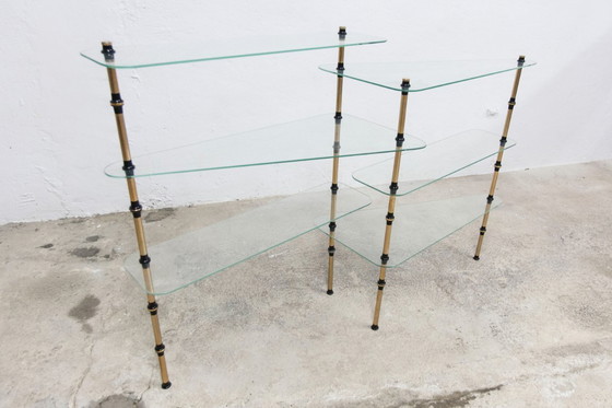 Image 1 of Étagère Présentoir Boulangerie Vitrine de Magasin en Verre et Laiton 1950