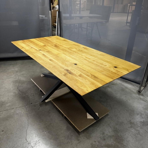 Starry night – Bert Plantagie, eettafels