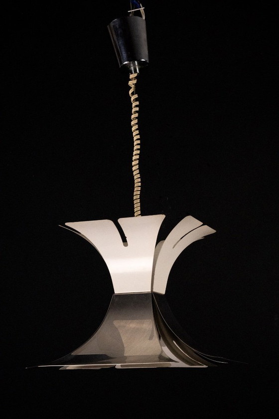 Image 1 of Lampadario anni '70 in stile Goffredo Reggiani in lacca e cromo