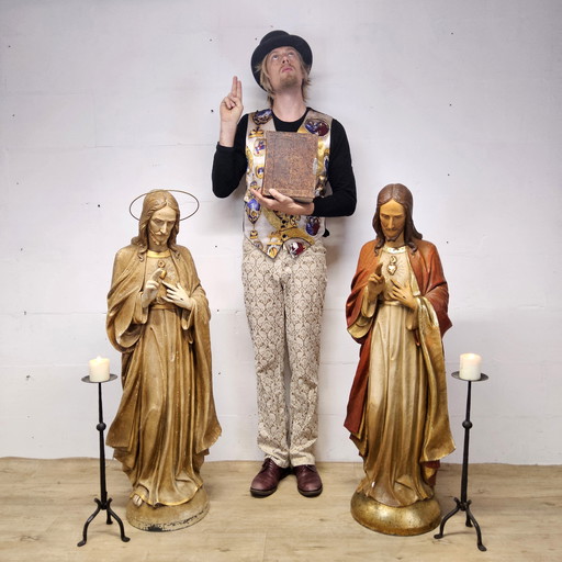 2 Large Antique Sacred Heart Jesus Statues (Gerard Linssen) - 2 Antique Sacred Heart Jesus Statues (1900)