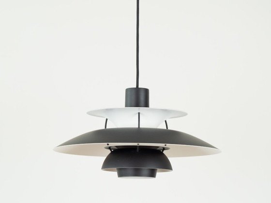 Danish PH5 Monochrome Lamp by Poul Henningsen, Louis Poulsen, 1958 – Pendant lamps, Aluminium (photo 4 of 12)