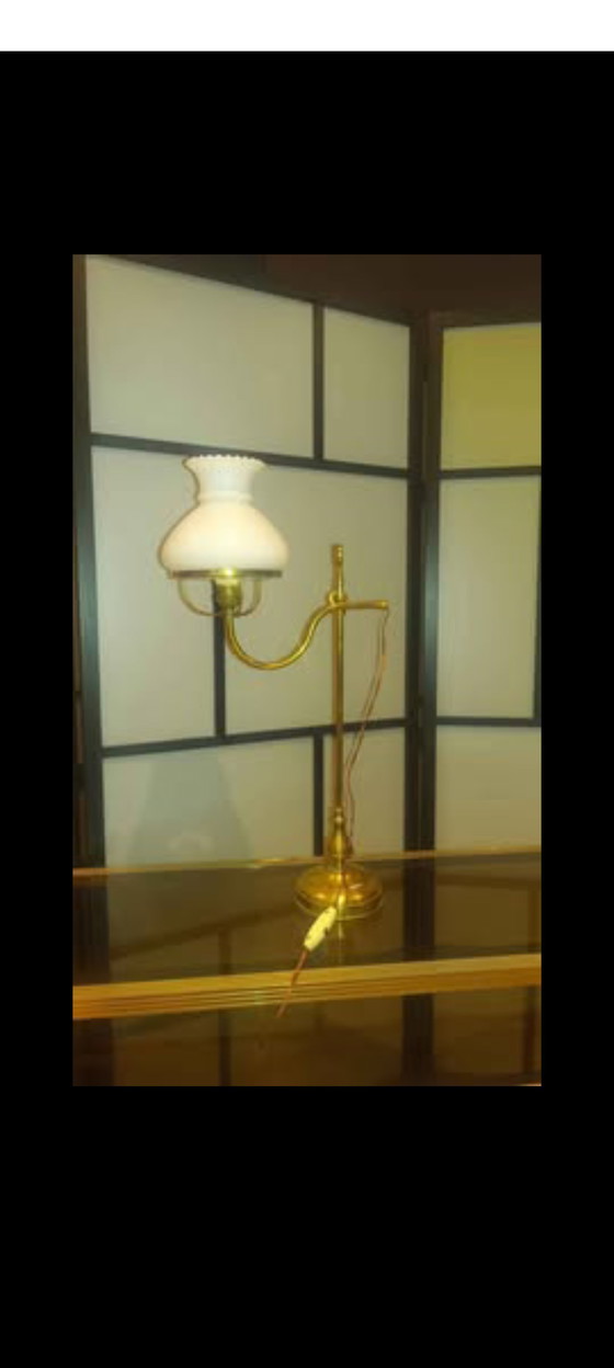 Image 1 of Lámpara de estudiante inglesa