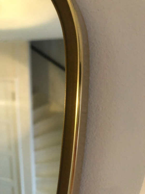 Image 1 of Hermoso espejo de pared original de los años 60.