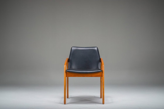 Image 1 of  Mid Century Eetkamerstoel Model 23 van Henning Kjærnulf voor Korup Stolefabrik, jaren 1960