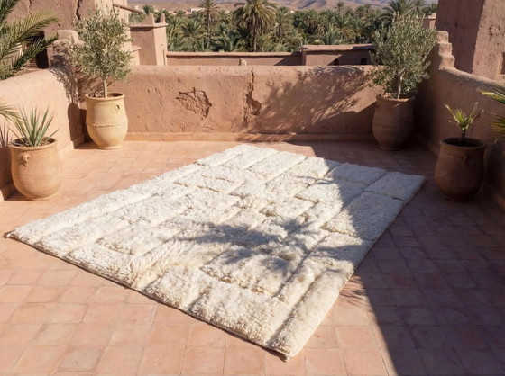 Tappeto marocchino in lana tessuto a mano, 250x150 cm, stile tradizionale. – Tappeti, Wool (photo 4 of 10)