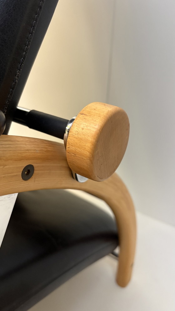Image 1 of Vintage Scandinavisch design leesstoel / fauteuil Optima Ingmar Relling voor Westnofa zwart leer houten frame