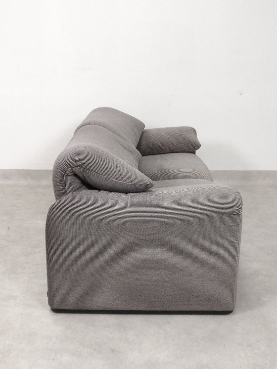 Image 1 of Cassina Maralunga 2 seater - bicolore gray