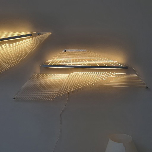 œuvre d'art lumineuse en plexiglas 01