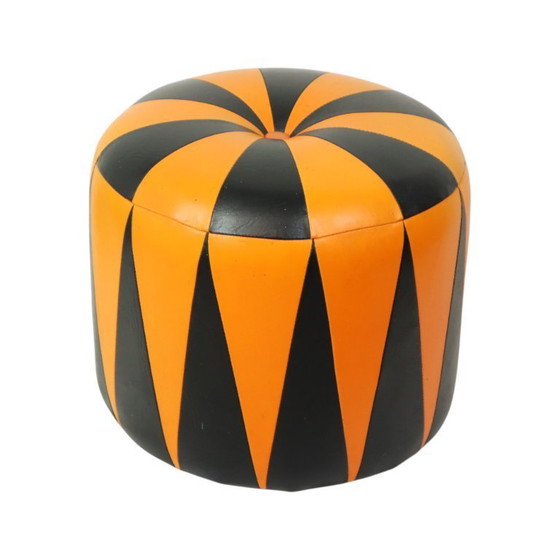 Image 1 of Pouf vintage arancione nero Skai