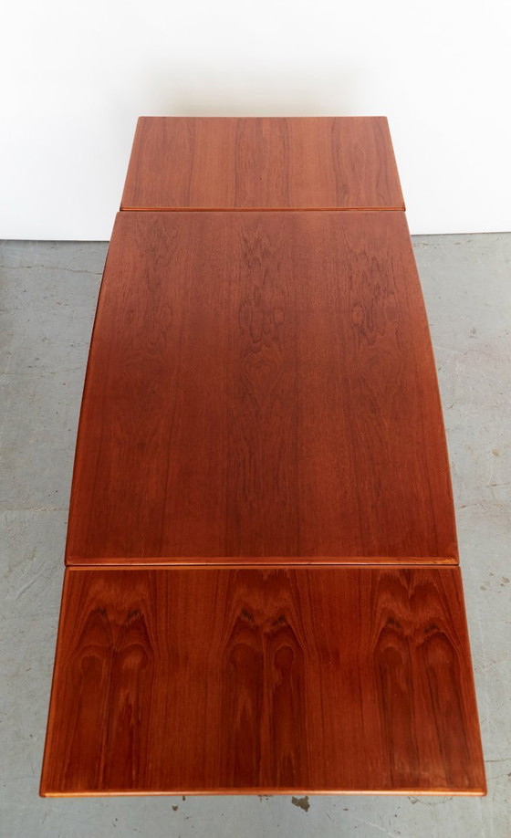 Image 1 of Tavolo da pranzo a forma di barca Grete Jalk per Glostrup