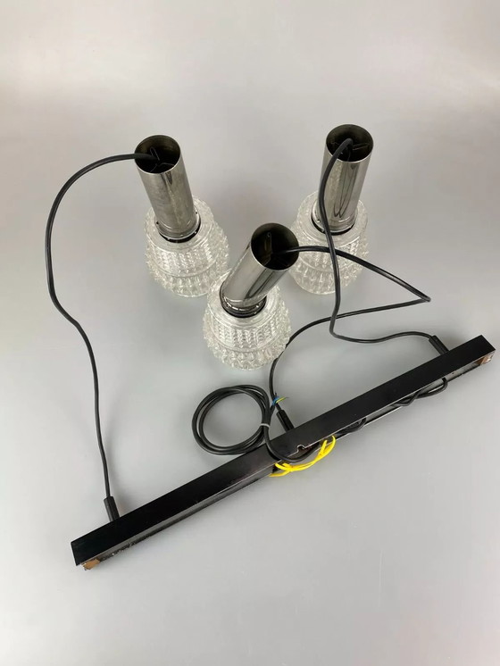 Image 1 of Lampada da soffitto anni '70, lampada a sospensione, lampada a cascata, vetro cromato, design spaziale