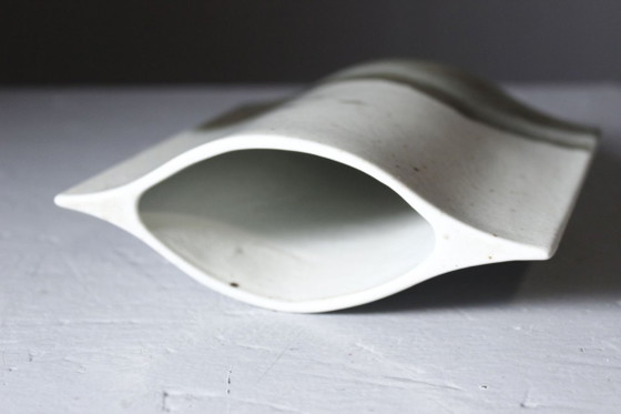 Porcelaine de Virebent Yves Mohy - Vase Méplat aux Oiseaux France 1970s (photo 5 of 7)