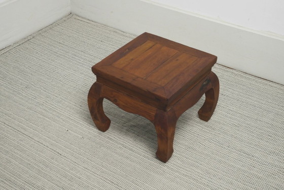 Hardhouten opiumkrukje/tafel, Aziatische lage bijzettafel, handgemaakte plantenstandaard van massief – Wood (photo 3 of 15)