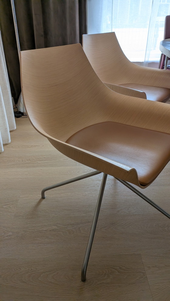 La Palma Cox Swivel Chairs – Lapalma, Leather, Metal (photo 5 of 10)