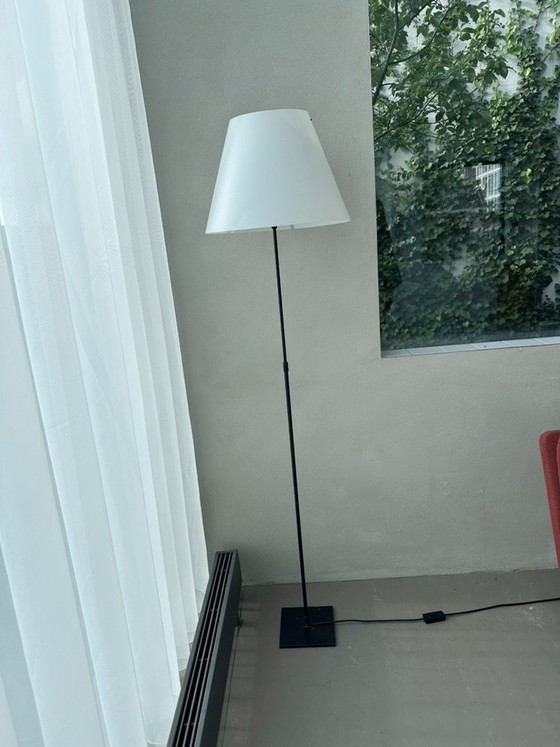 Costanza di Paolo Rizzatto del 1986 – Lampade da lettura, Ferro (photo 4 of 5)