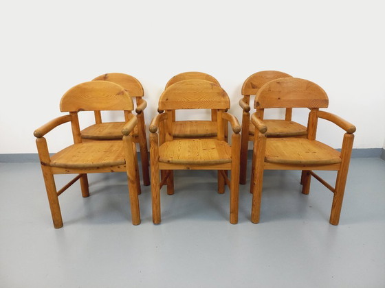 Image 1 of Set van 6 vintage Scandinavische Rainer Daumiller fauteuils van grenenhout uit de jaren 70.