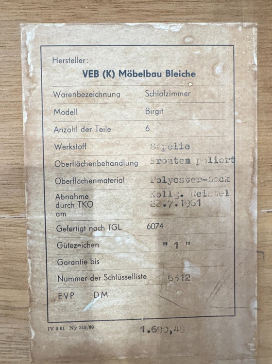 Image 1 of Armadio per la biancheria anni '60 / guardaroba / armadio vintage / guardaroba di metà secolo