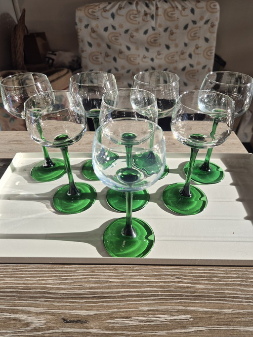 Set mit 8 Luminarc Vintage-Weingläsern mit grünen Stielen – glazen karaffen, Glass