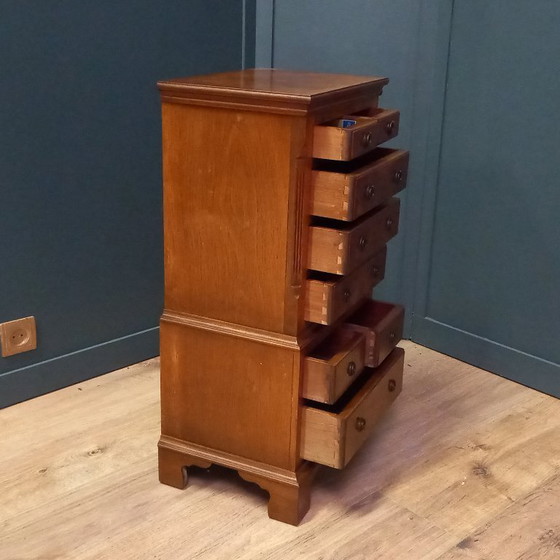 Image 1 of Kleine Tallboy Chest on Chest Ladekast van Reprodux