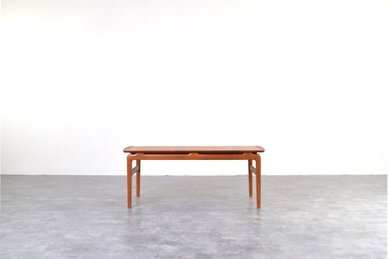 Image 1 of Table basse en teck modèle 640 par Peter Hvidt & Orla Mølgaard-Nielsen pour France & Søn / France & Daverkosen, années 1950.