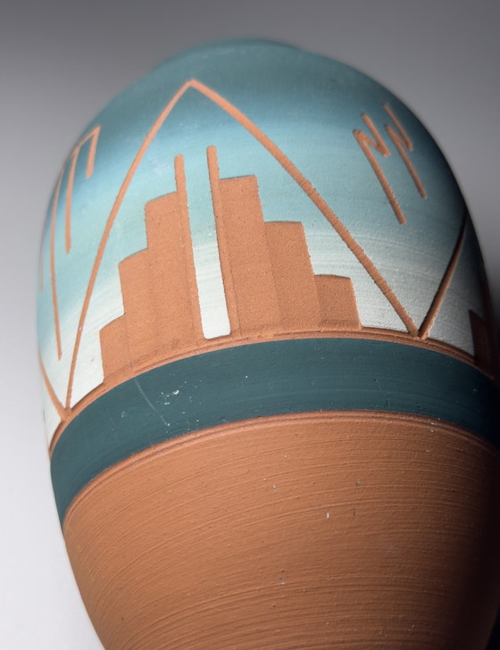 Image 1 of Vintage Native American Sioux Pottery Vase | Handcrafted Terracotta Art