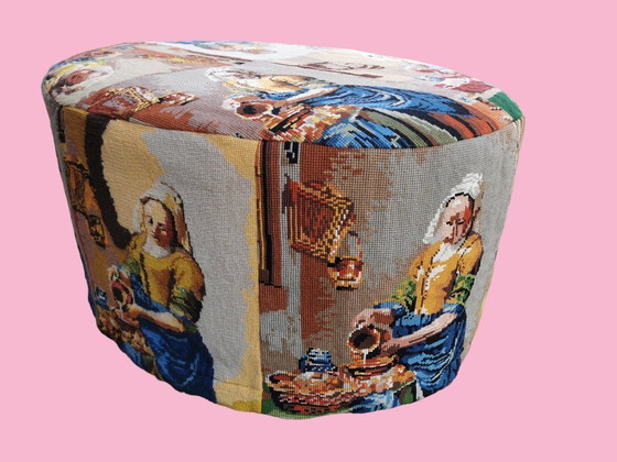 Image 1 of Cover for an oval pouf by Vermeer "Milkmaid".
