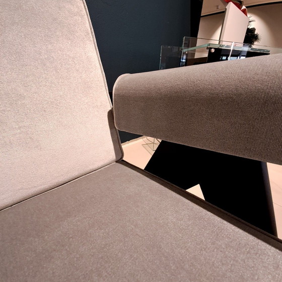 Image 1 of Poltrona Cassina Capitol Complex