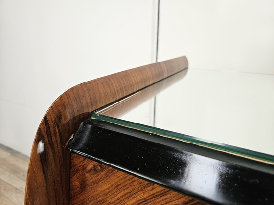 Image 1 of Commode en acajou du Mid Century des années 1950 avec miroir