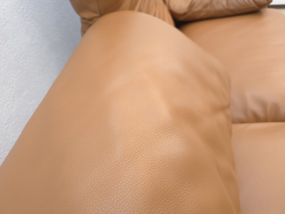 Image 1 of Canapé Cassina Maralunga avec pouf, canapé en cuir, pouf en cuir, cognac