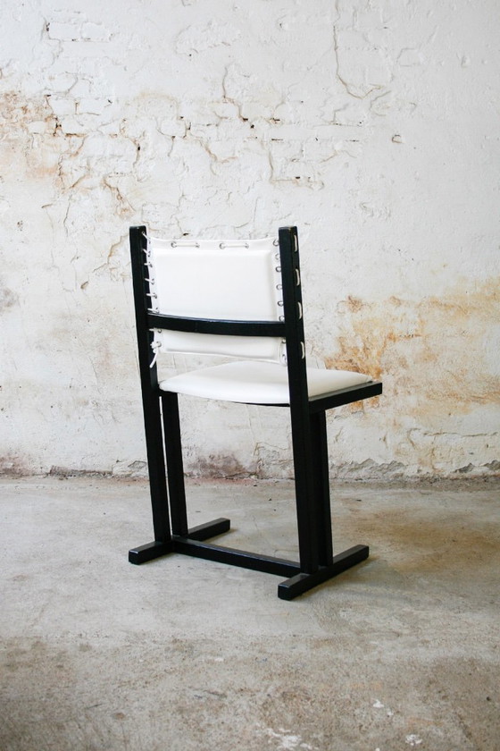 Set of 4 vintage black and white Casala 'Safari' chairs, Dining chairs, Skai (photo 6 of 13)