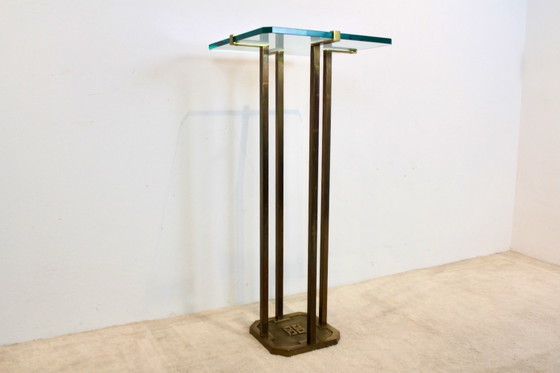Table piédestal minimaliste en laiton et verre de Peter Ghyczy, Tables de salle à manger (photo 11 sur 12)