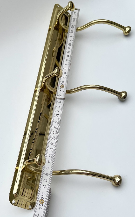 Image 1 of Perchero de pared de latón pulido con tres ganchos dobles, década de 1970-1980