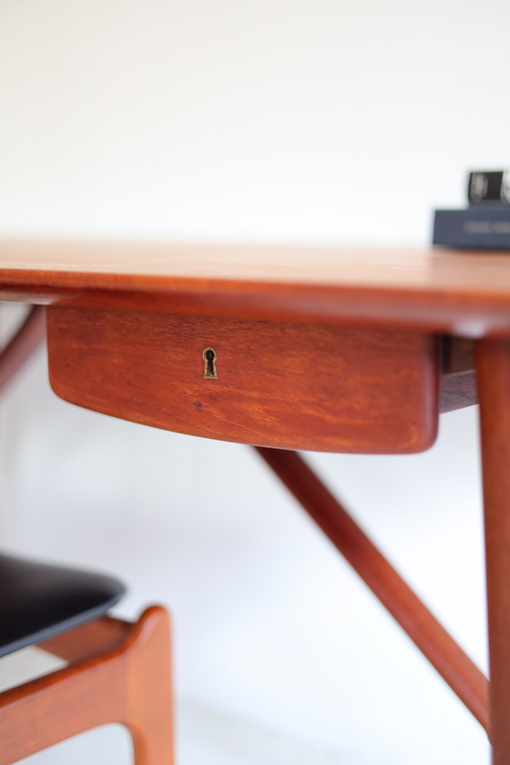 Image 1 of Bureau model 310, Peter Hvidt & Orla Molgaard-Nielsen jaren 50