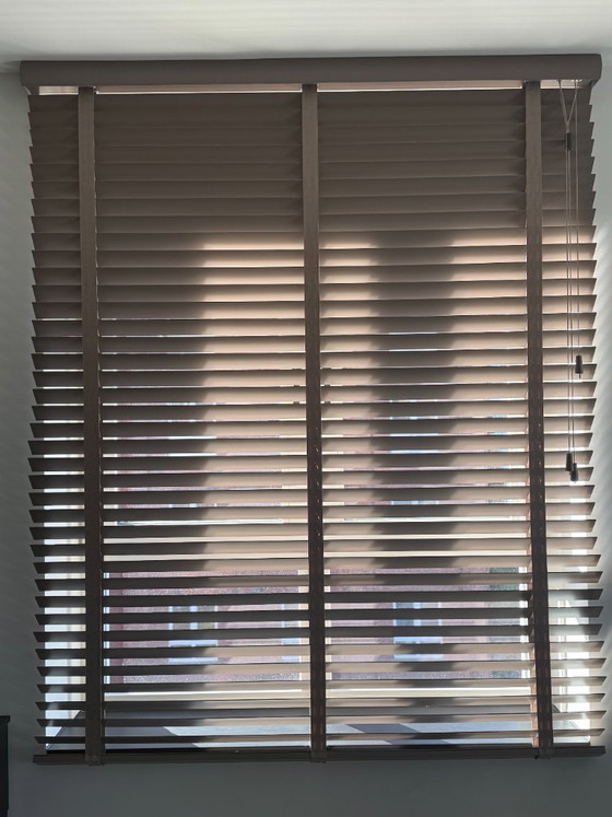 Image 1 of 8x Luxury taupe custom-made linden wood wooden blinds