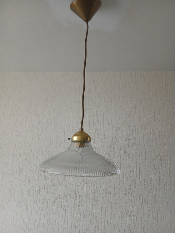Image 1 of Suspension en verre Holophane - 27 cm - Vintage
