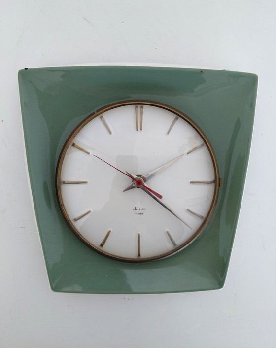 Image 1 of Sixties kitchen clock electric mod 7805G