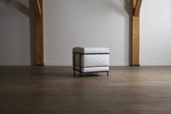 Image 1 of Vintage Cassina LC2 loungestoel van Charlotte Perriand en Le Corbusier