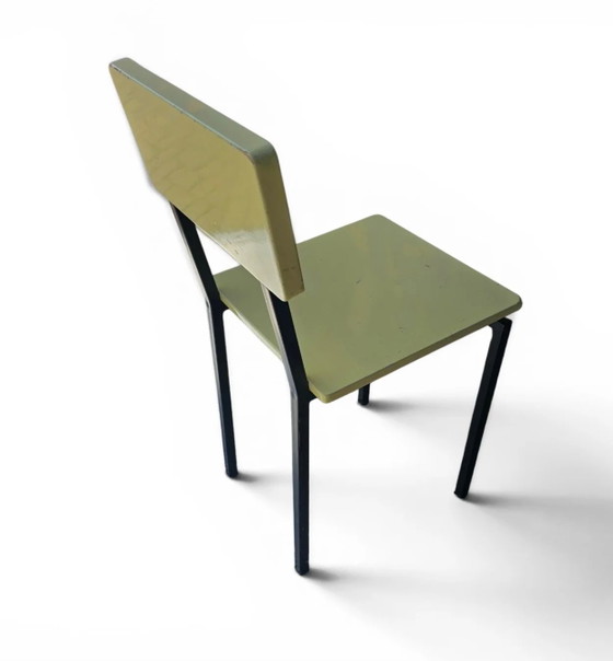 2 x mesita de noche / silla a juego de Kuperus / modelo Horatio / años 60 – Mesitas de noche, Metal (photo 5 of 13)
