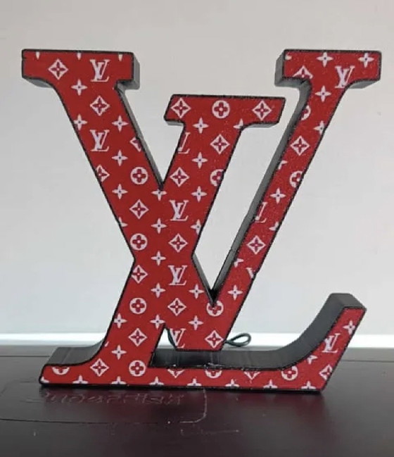 Image 1 of Lightbox